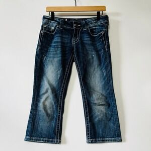 Miss Me Capri Jean Size 27‎ Low Rise Bling Embroidered Distressed Cross